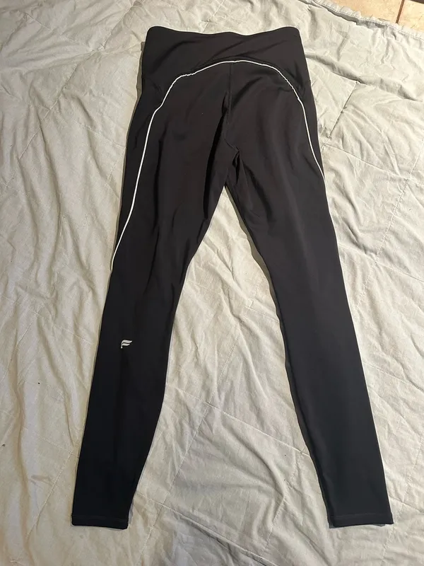 Black Fabletics Leggings - Image 2