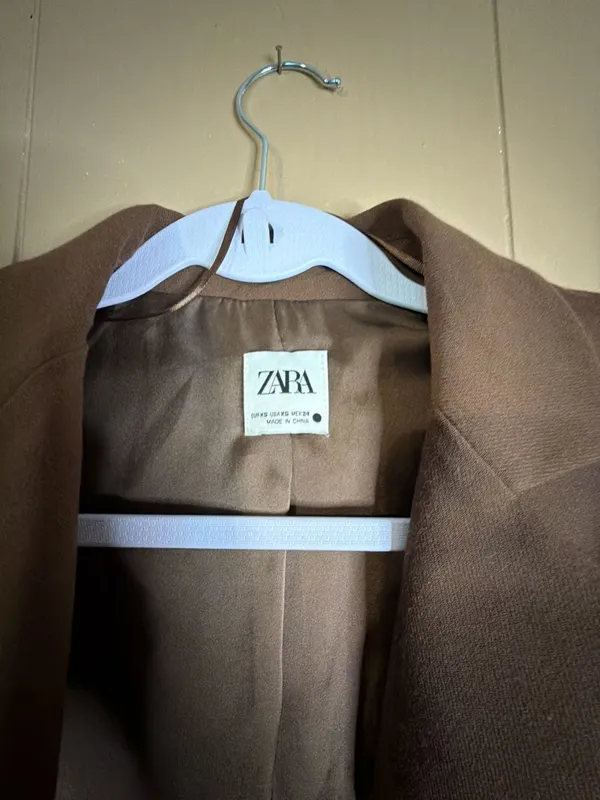 Zara Cropped Shoulder Pad Blazer in Brown - Image 2
