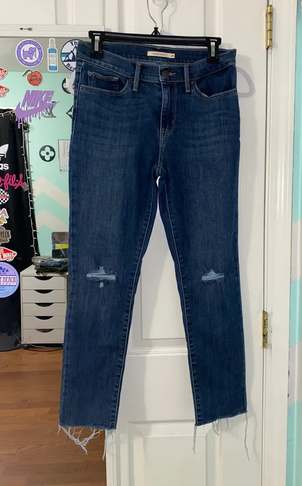Levi’s Jeans  - Image 2