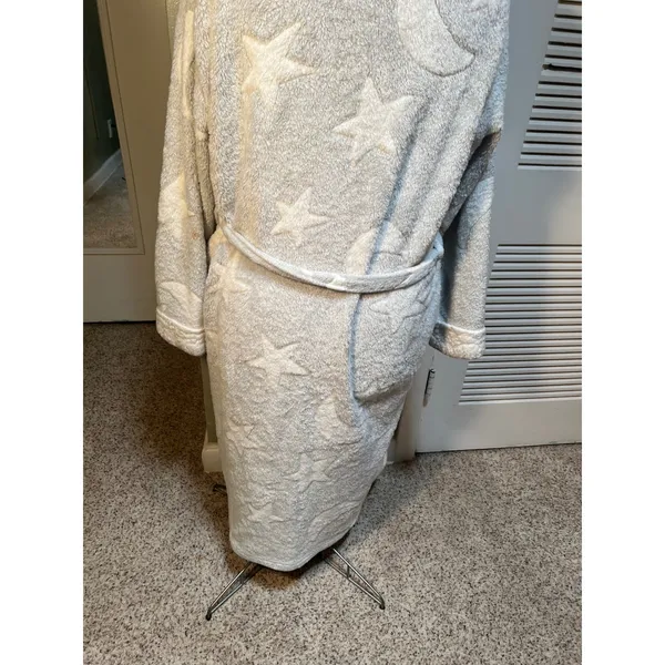 Secret Treasures Women's Sz XL 16-18 Plush Robe Light Gray White Moon Star Print - Image 10