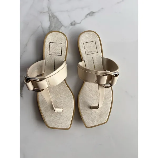 Dolce Vita Ilene Sandals Womens 8.5 Cream Off White Buckle Square Thong Slide - Image 10