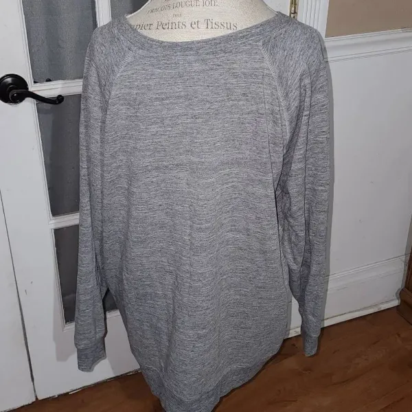 Wildfox Womens Gray Pour Favor Wine‎ Sweatshirt Large - Image 2