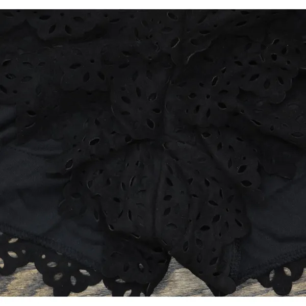 NWT American Rag Cie Laser-Cut Faux-Suede Eyelet Cropped Shorts Classic Black L - Image 9