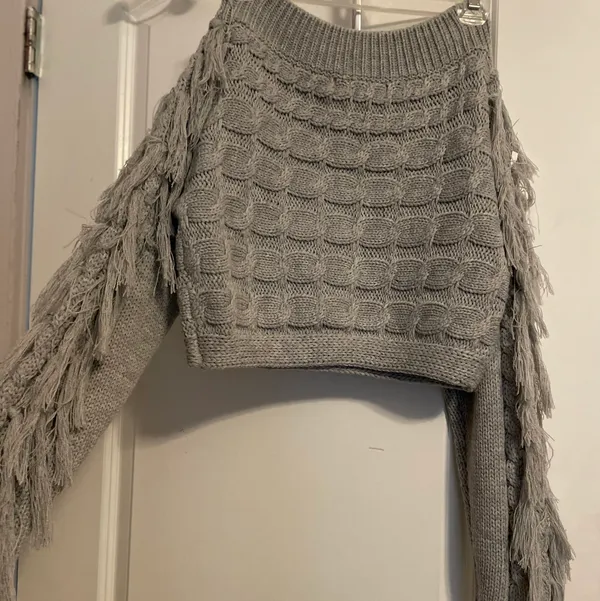 Grey Crop Sweater - Image 3