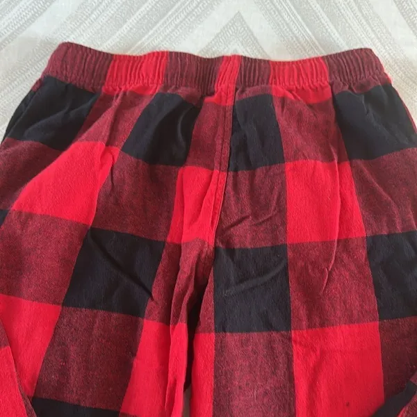 Old Navy Women’s Red & Black Check Pajama Pants - Size S - Image 6
