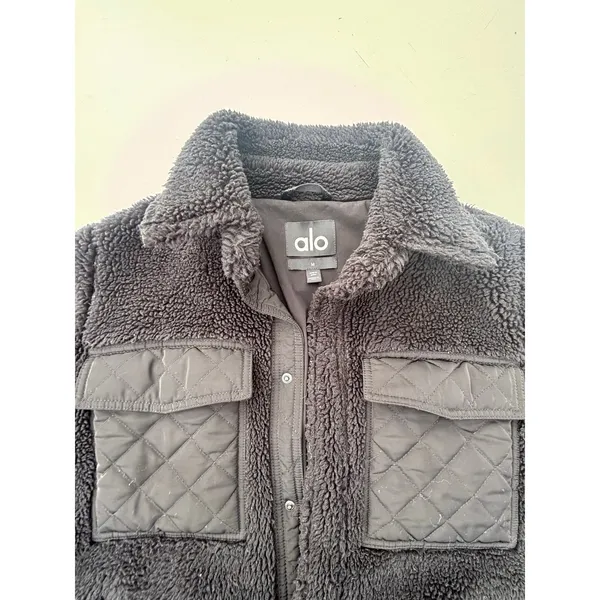 Alo Yoga Black Sherpa Edge Shacket M - Image 9