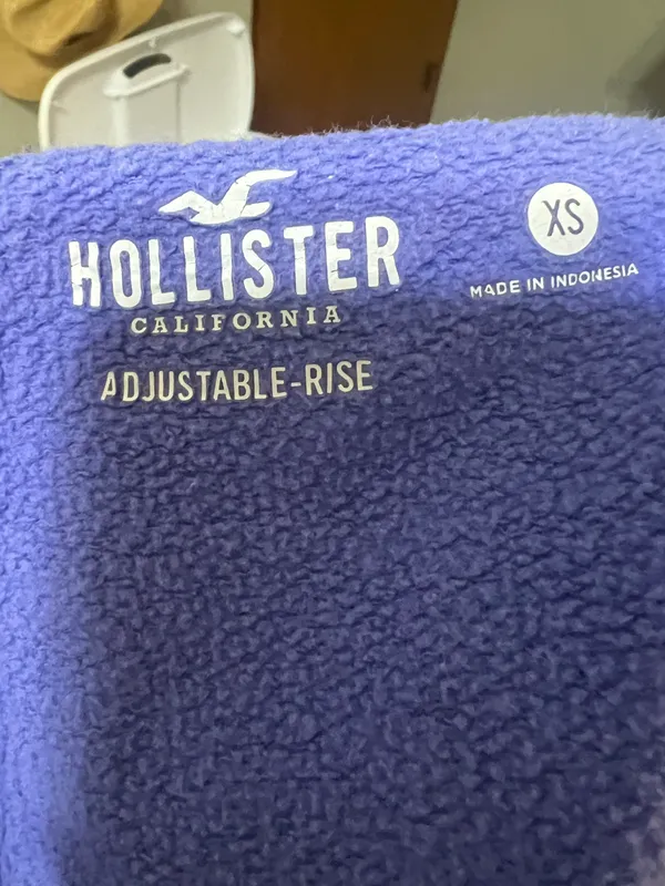 Hollister purple  sweatpants - Image 3