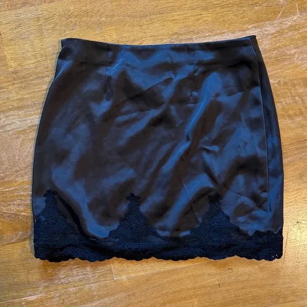 Urban Outfitters Skirt - Image 3