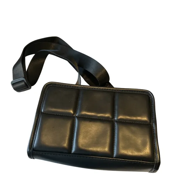 Amanda Uprichard NY Black Vegan Leather Quilted Fanny Pack Belt‎ Bag - Image 3