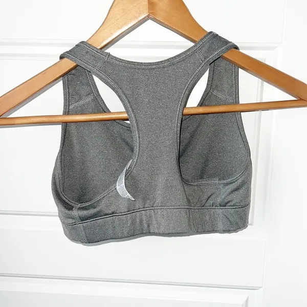 Nike Gray Sport Bra Size XS - Image 4