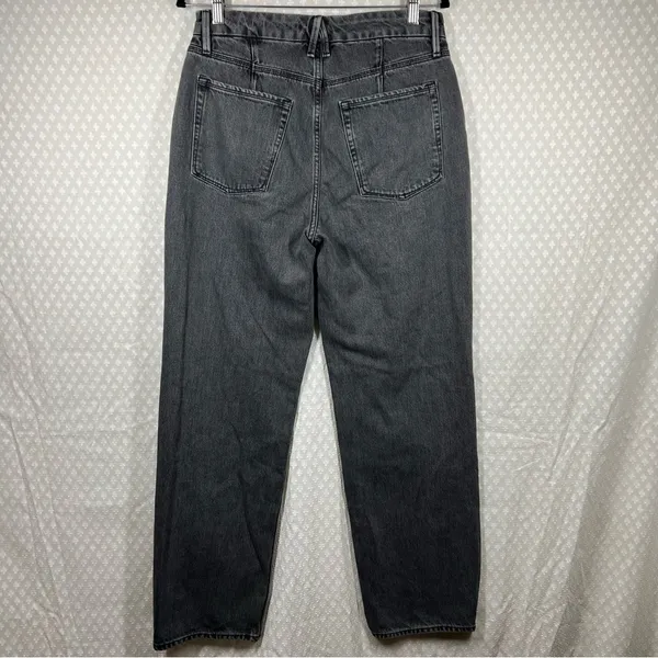 Good American Washed Black 90s Relaxed High Rise‎ Jeans - Image 4