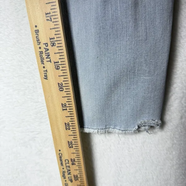 American Eagle Jegging Crop Light Wash Distressed Women's size 4 Regular - Image 16