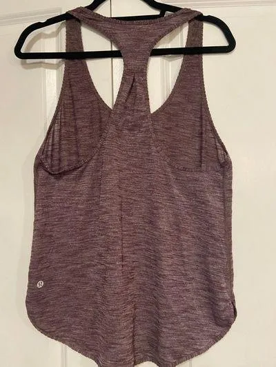 Lululemon 105 F Singlet Tank - Image 3