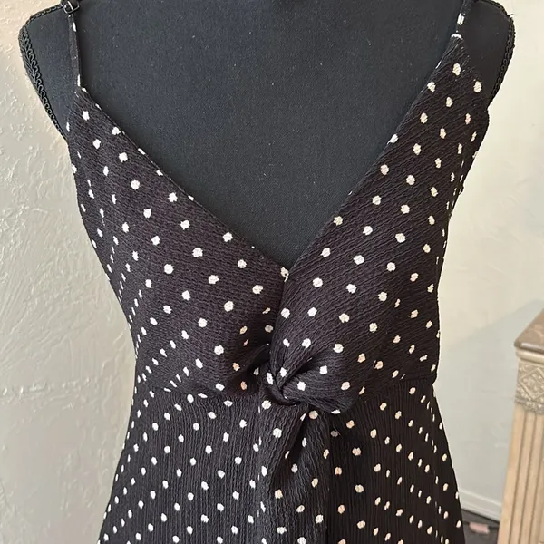 Bershka Midi polka dot knotted front, thigh split, cut out back spaghetti strap dress - Image 2