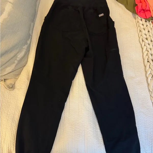 Figs Black Elastic Waist Joggers - Image 3
