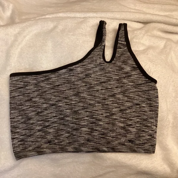aerie One-Shoulder Black & Gray Space-Dye Crop Top - Image 2