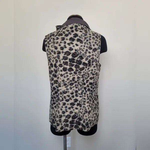 Elaine Kim Fur and Leather Vest Zip Biker Lagenlook Animal Print Size Large - Image 5