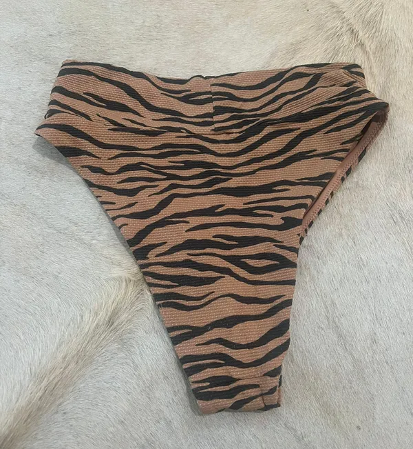 Animal Print High Waisted Swim Bottoms - Image 4