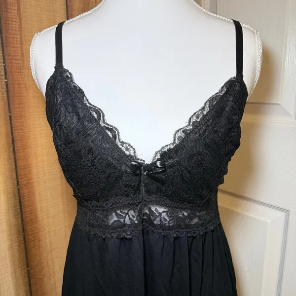 Ababoon Black Lace V-Neck Chemise Slip Dress NWT Medium - Image 7