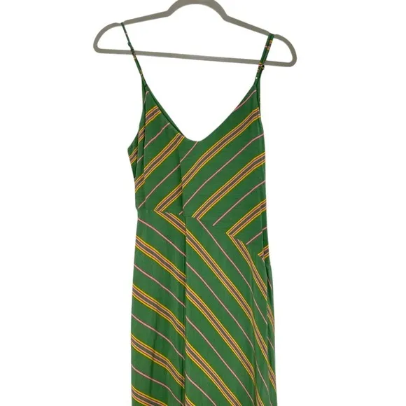 ASTR the Label Size Small Maxi Dress Olive Green Stripe V Neck Flowy Vacation - Image 3