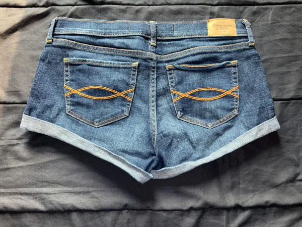 Shorts - Image 3
