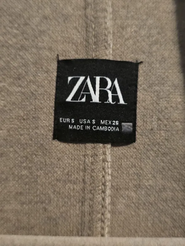 Zara Long Light Beige Trench Coat - Image 6