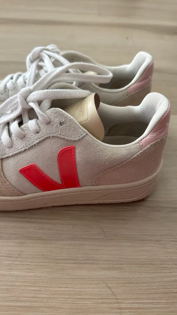 VEJA Sneakers - Image 5