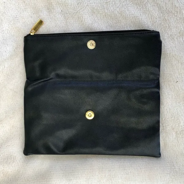 Y2K Gold Metallic Clutch Bag Black - Image 3