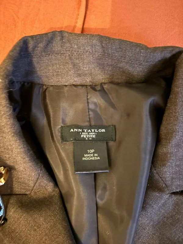 Ann Taylor Blazer - Image 3