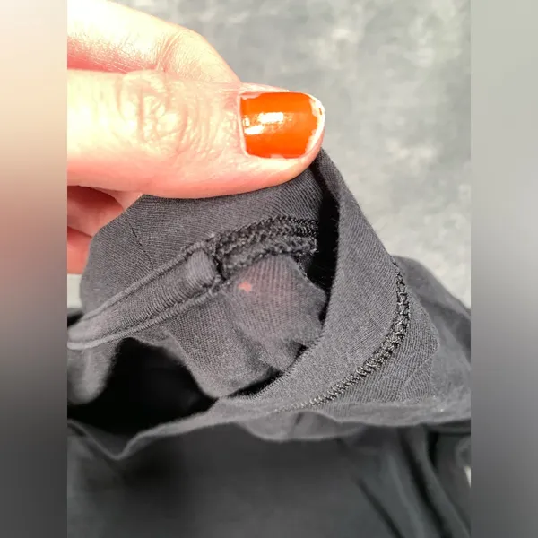 Lululemon athletica Dark Gray Long Sleeve Shirt - Image 4