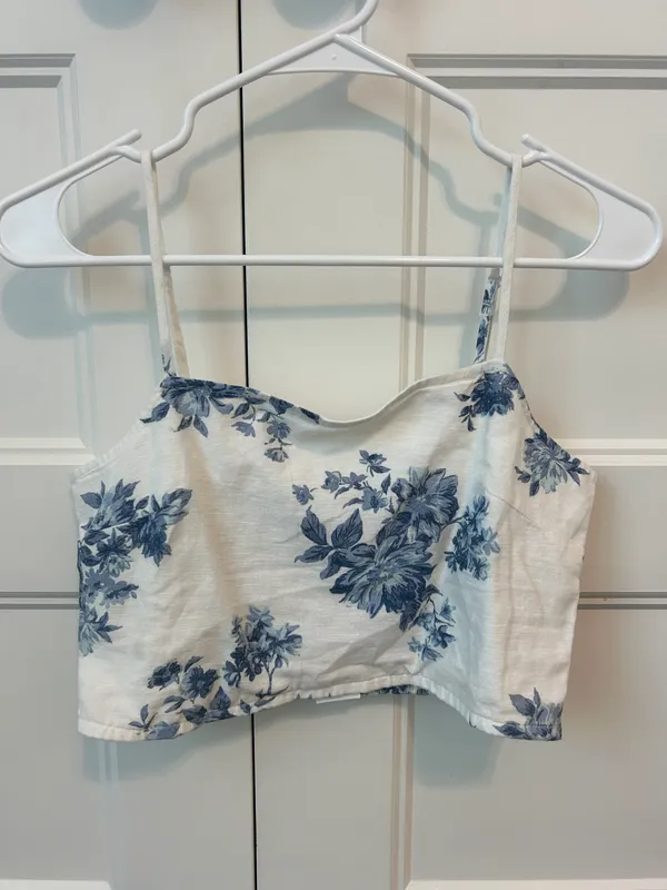 American Eagle Outfitters Floral Tank Top - Image 3