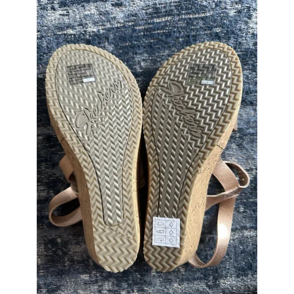 Skechers Cali Luxe Foam Sandals Women’s Size 9 Wedge Rose Gold Resort Pool NEW - Image 6