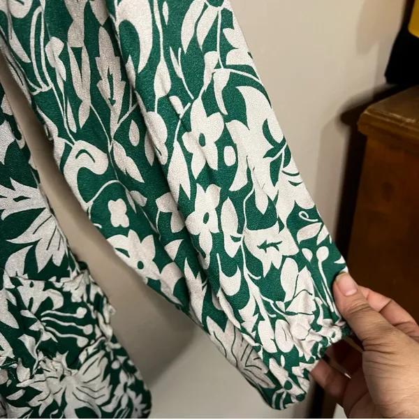 Free People‎ Rebecca Floral Green White Ruffle Tiered Long Sleeve Mini Dress - Image 7
