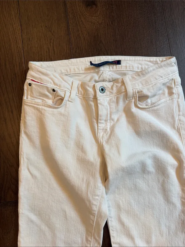 !it jeans Diva White Flare Jeans Size 29 - Image 6