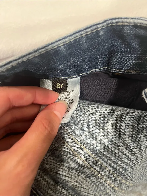 Express Straight Leg Jeans - Size 8R - Image 9