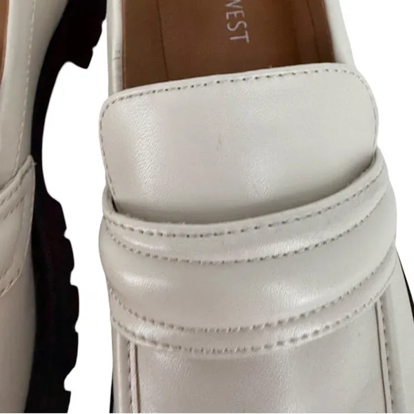 Nine West Womens Gury Slip On Chunky Lug Sole Loafers Cream Size 8.5M Y2K Preppy - Image 10