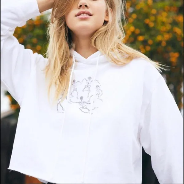 Brandy Melville Cropped Dancing Skeleton Sweatshirt - Image 4