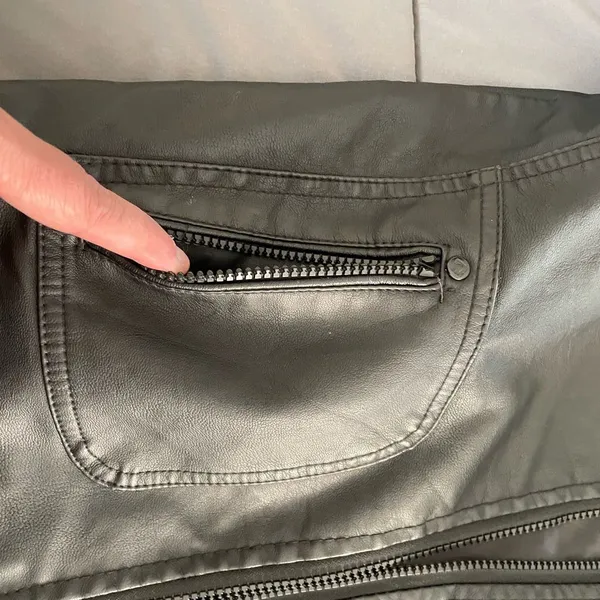 DISTORTION Black Leather Jacket — Small - Image 5
