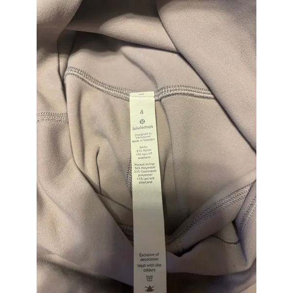 Lululemon Shorts Women’s Size 4 - Image 7
