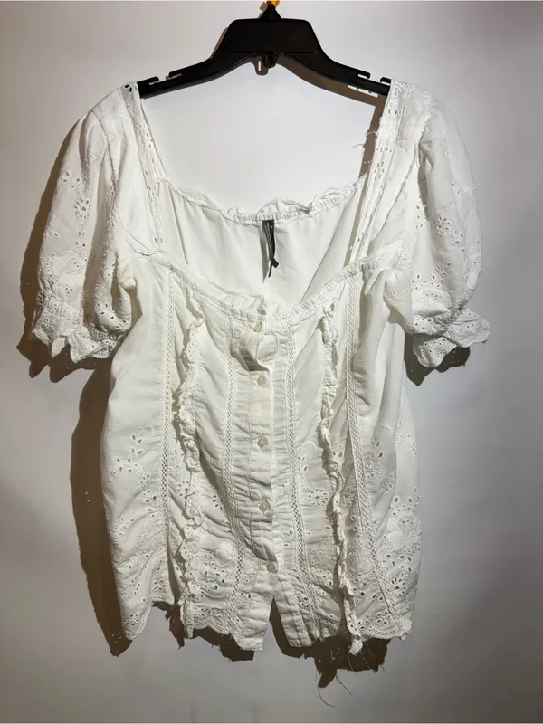 Anthropologie White Cotton Eyelet Puff Sleeve Button Front Blouse Size M - Image 3