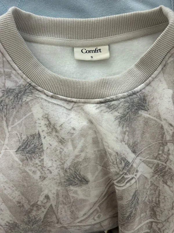 Comfrt Hoodie - Image 5