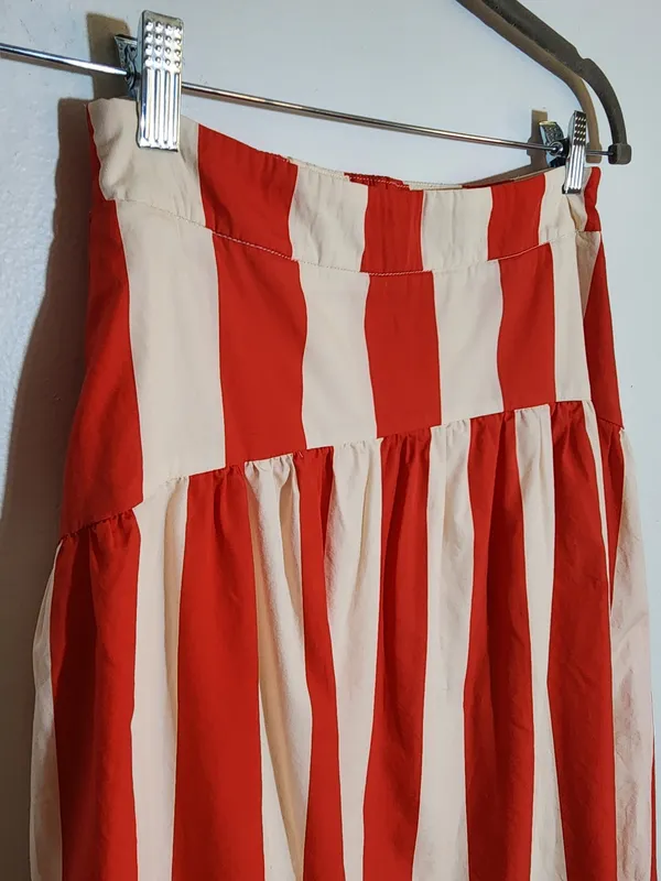 Avara Red and Cream Stripe Midi Skirt Size 6 - Image 3