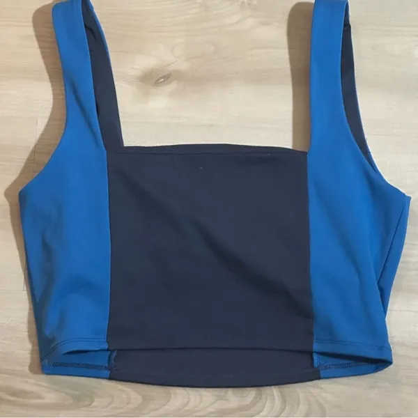 Sincerely‎ Jules Shades of Blue Colorblock Sports Bra Size Medium - Image 9