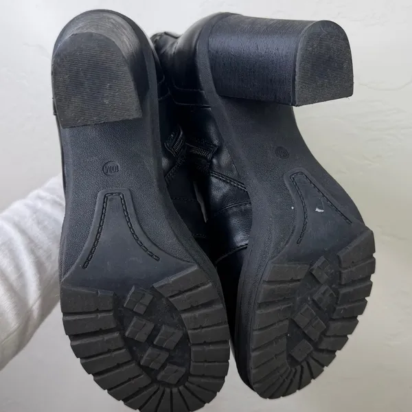 GUESS Los Angeles Black Lace-Up Hiker Booties Zip Chunky Block Heel Combat Boots - Image 7