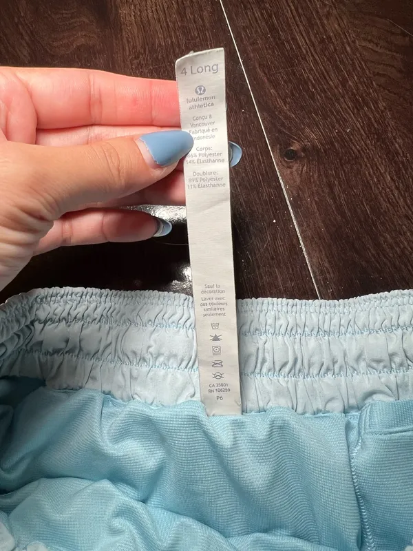 Lululemon Light Blue Hotty Hot Short Size 4 Long - Image 5