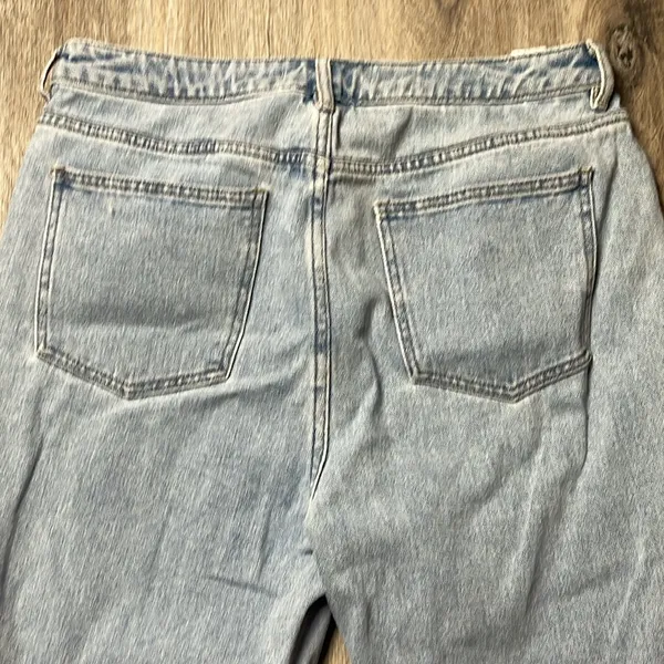 PacSun Mom Jeans Size 30 - Image 12