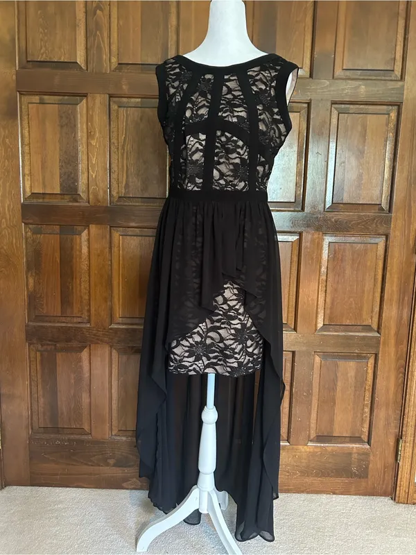 Nightway Size 10 Black Lace Hi-Lo Dress Whimsigoth Fairy Cocktail Sleeveless‎ - Image 2