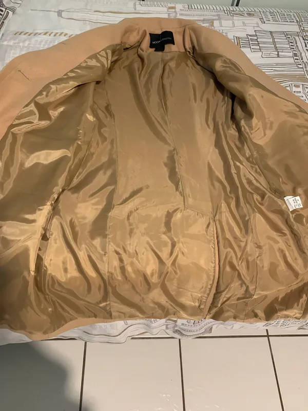 Victoria's Secret coat - Image 3