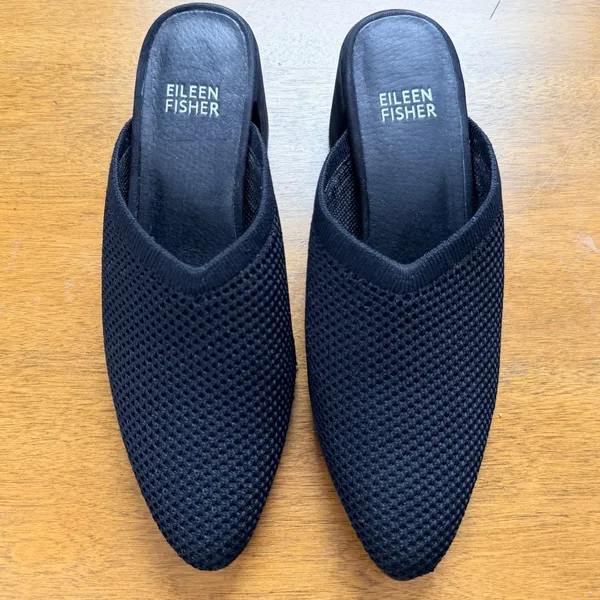Eileen Fisher Betsy‎ Mules Shoes Black Knit Mesh Block Heel Women's Size 5.5 - Image 4