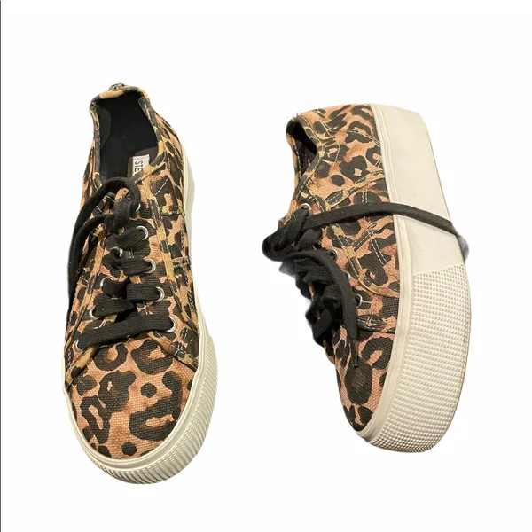 NEW Emmi Platform Lace Up Sneaker 8.5 Animal Print - Image 4